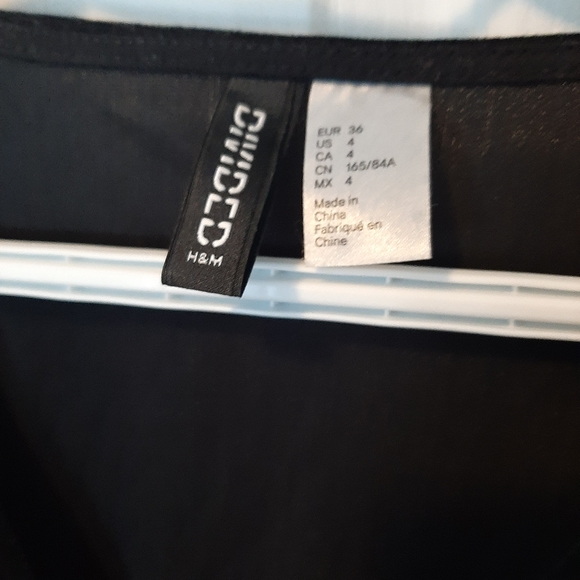 2/20 Black velvet dress Small NWOT - Picture 4 of 4